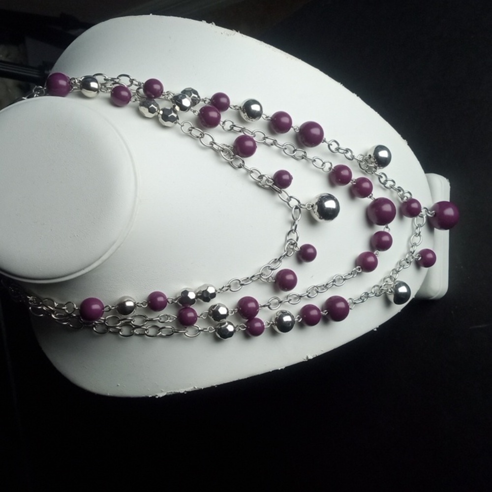 Elegant Purple and Silver Beaded Necklace Set